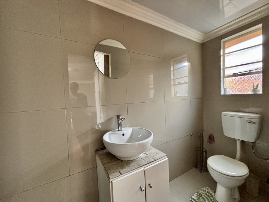 3 Bedroom Property for Sale in Westridge Western Cape